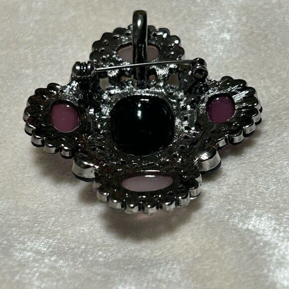 Gorgeous Vintage Brooch Pin OS Purple Stone Beads & Rhinestones Argyle-Shaped - Picture 4 of 5